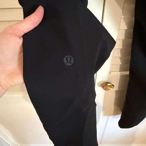 Lululemon On The Fly Black Pants - Picture 7 of 9